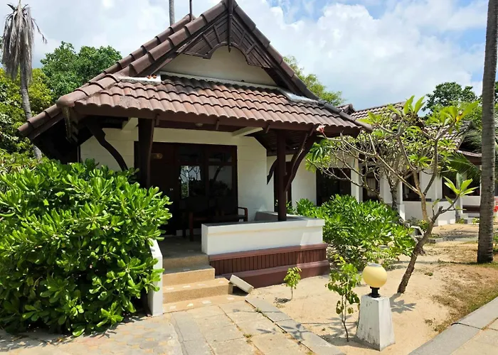 First Bungalow Beach Resort - SHA Plus